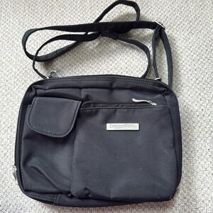Baggallini Black Crossbody Bag